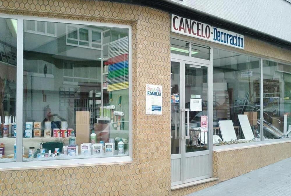 Profesionales con experiencia en pintura y reformas